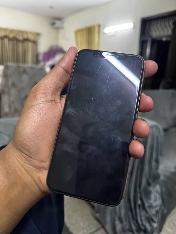 apple iphone 11 pro pta 2