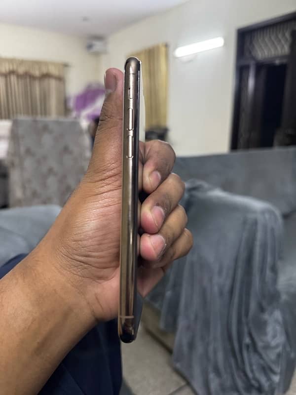 apple iphone 11 pro pta 5