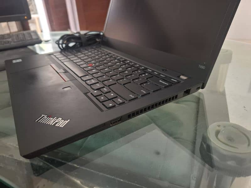 Lenovo T490 5