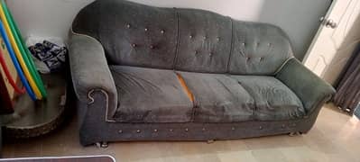 3 seater 1 pic sofa