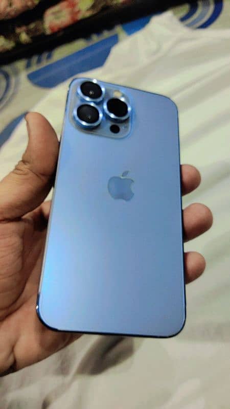 iphone 13 pro PTA approved water pack 128 gb 10+10 condition 0