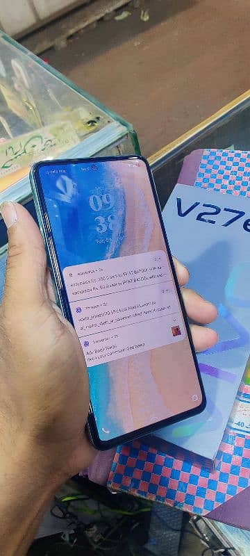 Vivo V27E 2