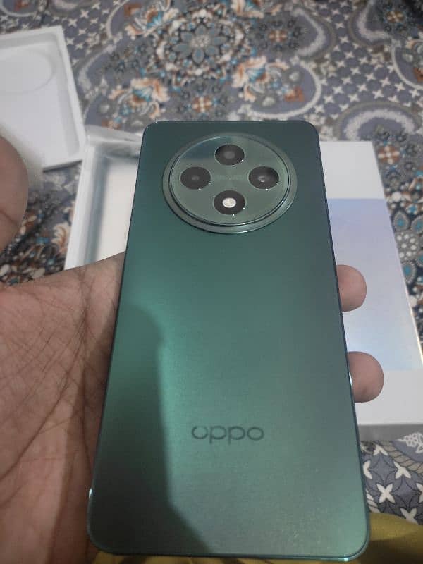 Oppo Reno 12f 5g 3