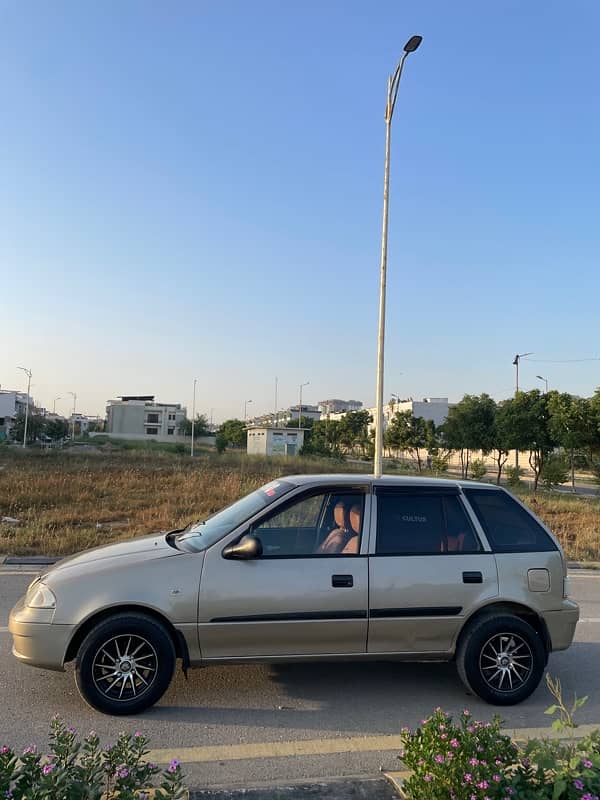 Suzuki Cultus VXR 2015 9