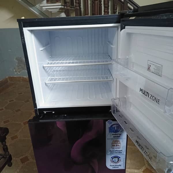 PEL Refrigerator medium size for sale inverter 3