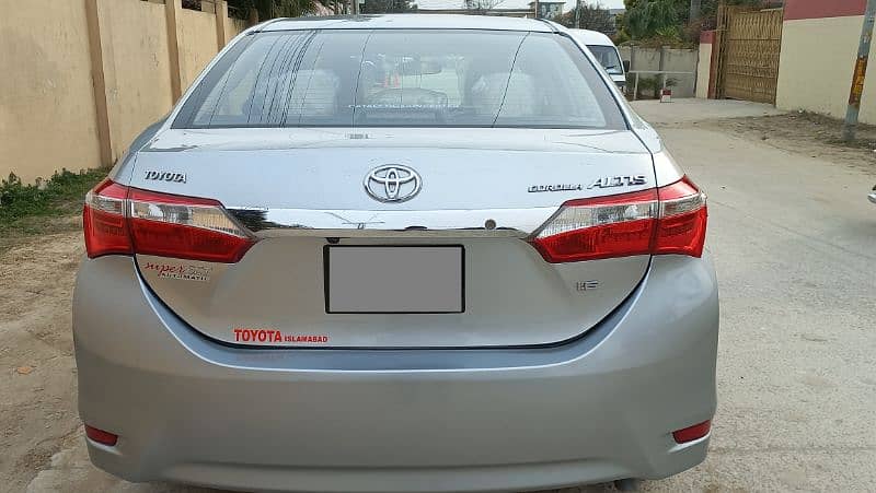 Toyota Corolla Altis 2015 0