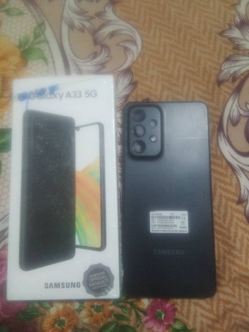 6/128GB. 10/9 condition with box 3