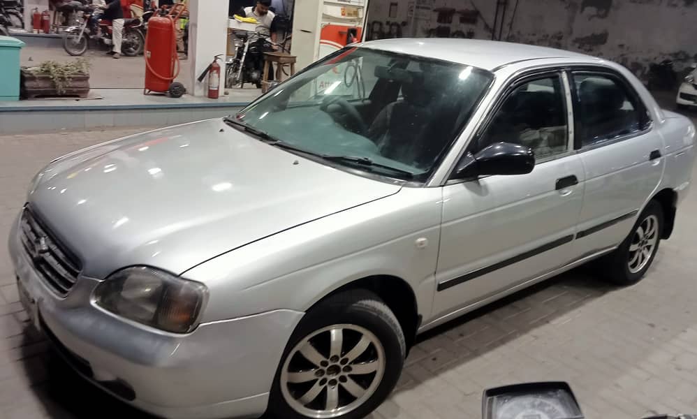 Suzuki baleno JXL 2003 4