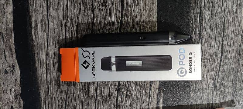 geek vape 1000mah battery . Adjustable air flow 3