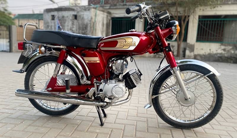 Yamaha 1986 model Restored 11