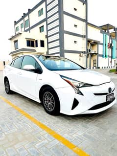 Toyota Prius 2017