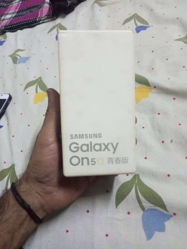 Samsung Galaxy on 5  2/16 03160306147 7