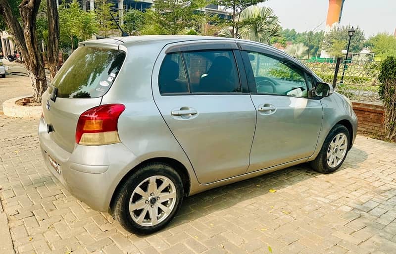 Toyota Vitz 2013 0