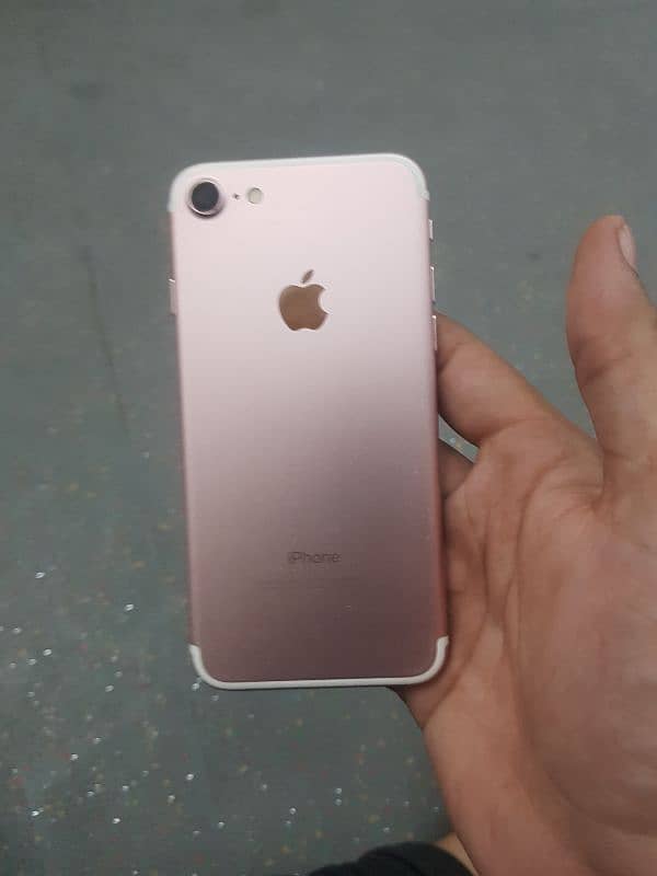 IPHONE 7 32 GB NON PTA BYPASS ALL OK 1