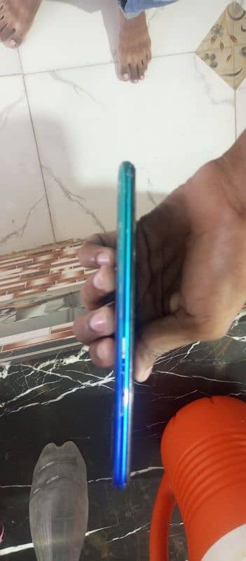 Tecno spark 5 pro 4