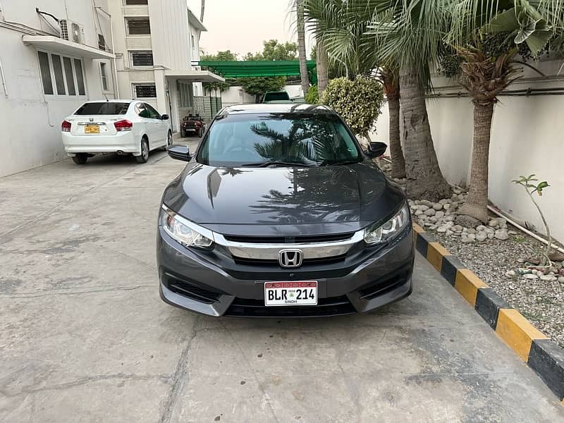 Honda Civic 2018 Vti Prosmatec 36000km Brand New Car 9