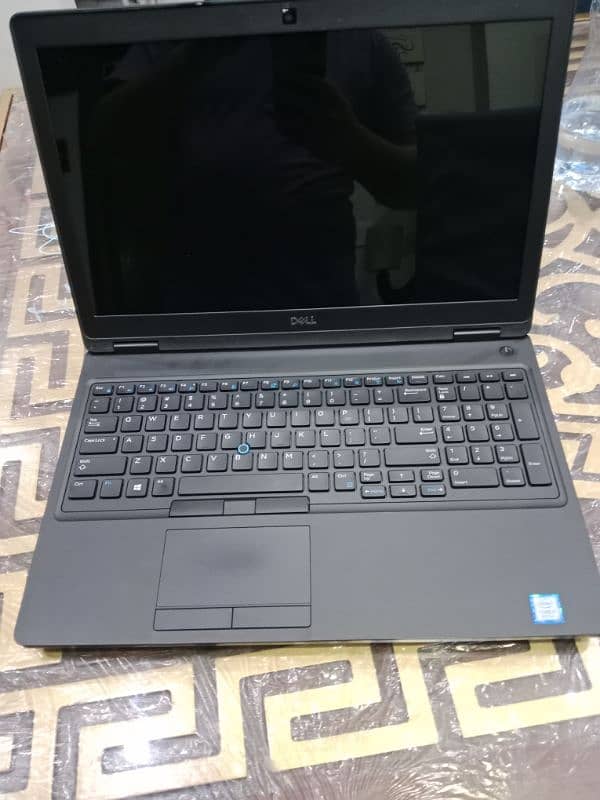 i7 8th Gen Dell Lattitude 5580 1