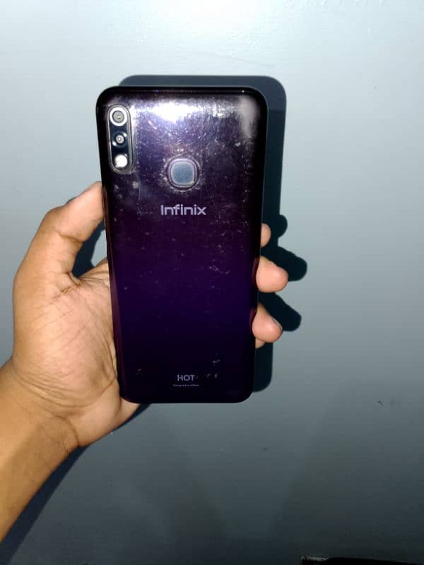 Infinix hot 8 lite 4