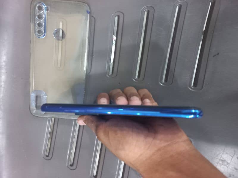 redmi note 8 4/64 with box 4