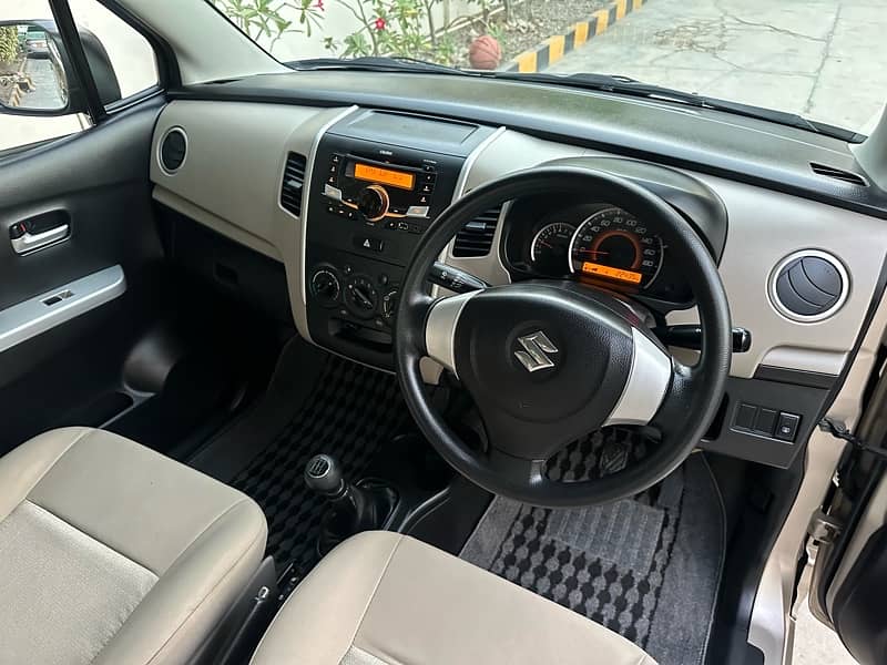 Suzuki WagonR 2015 VXL 22000km First Hand Brand New Untouched Zero 13