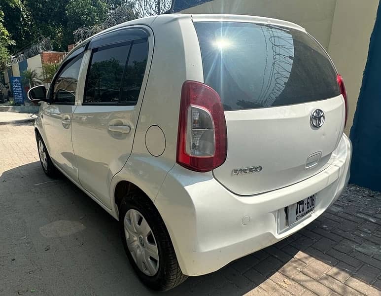 Toyota Passo 2014 6