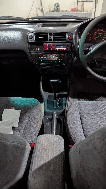 Honda Civic EXi 1999 automatic 12