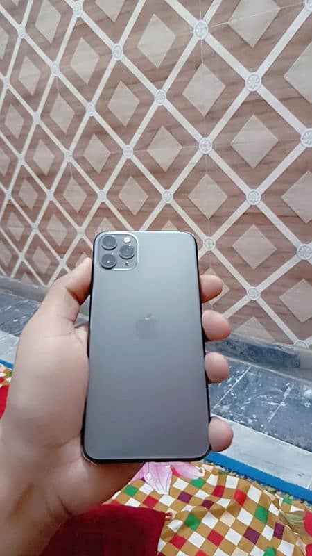 iphone 11 pro max 0