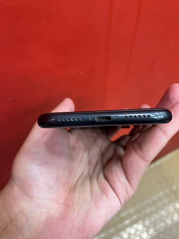 iphone xr 64gb read description 3