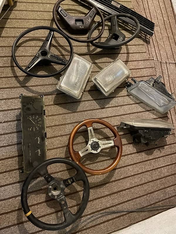 82 corrolla parts and 88 corrolla parts and sports stering 1