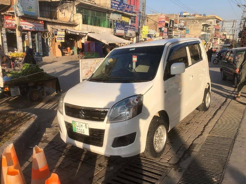 i am selling my Suzuki Wagon R 2016 7