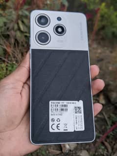 Techno spark 10 pro 8+8/256 Complete box original chagar