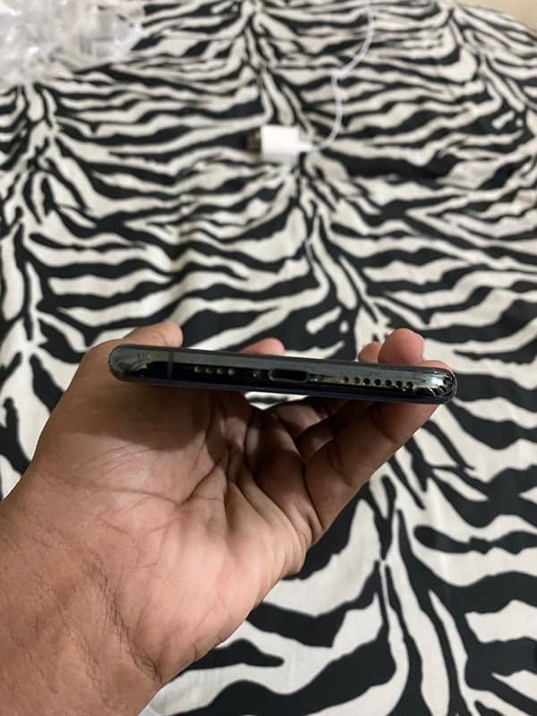 IPhone 11 Pro Max 256 gb Jv 2