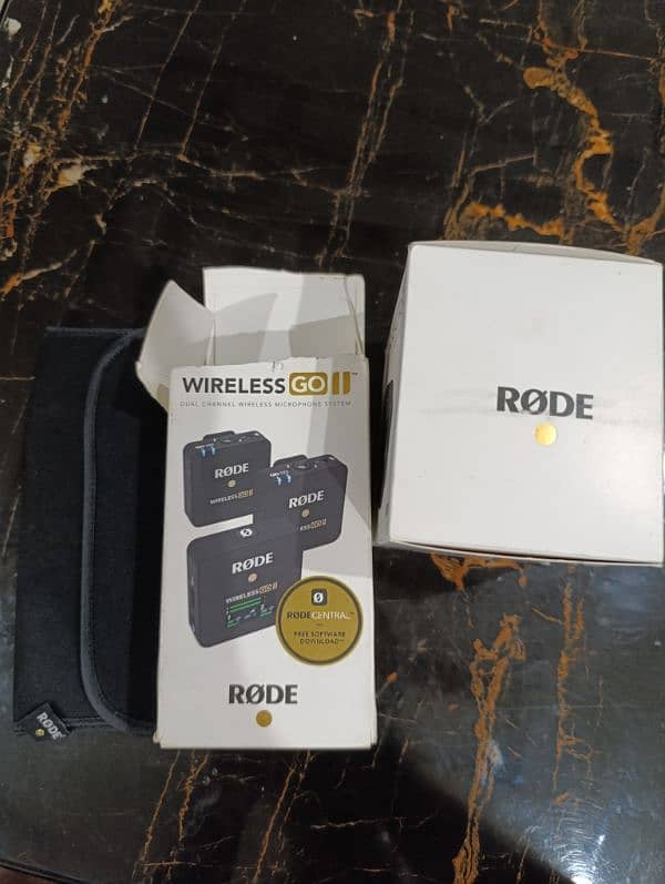 Rode Wireless Go II | Official Charging Case | SC 16 Cable 6