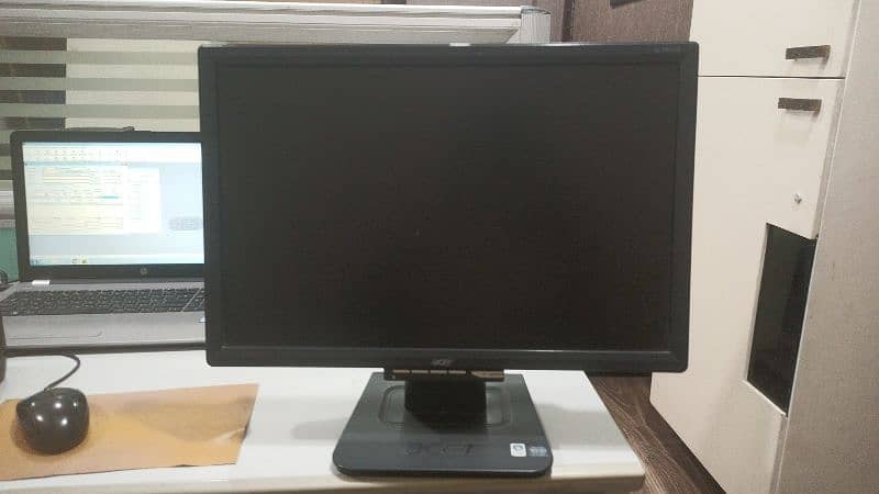 20 inch Display Acer AL1917W LCD Hd  1080P 0