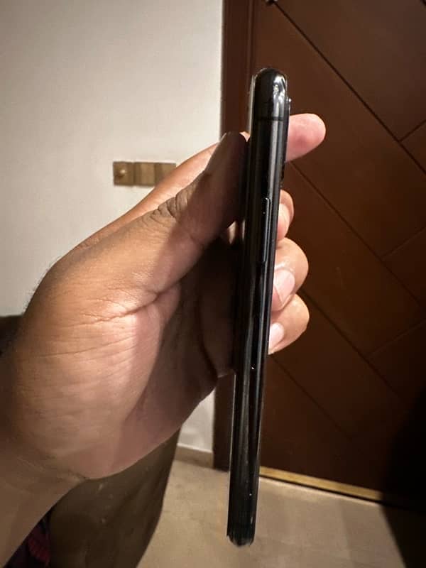 iphone X Pta approved Black colour 256GB health100 change,price 55,000 1