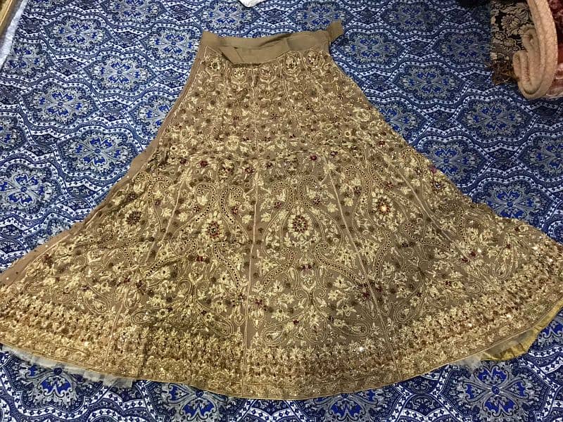 bridal  lehnga for sale 4