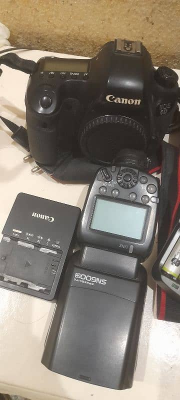 canon 6D body with flash and cell charger 5