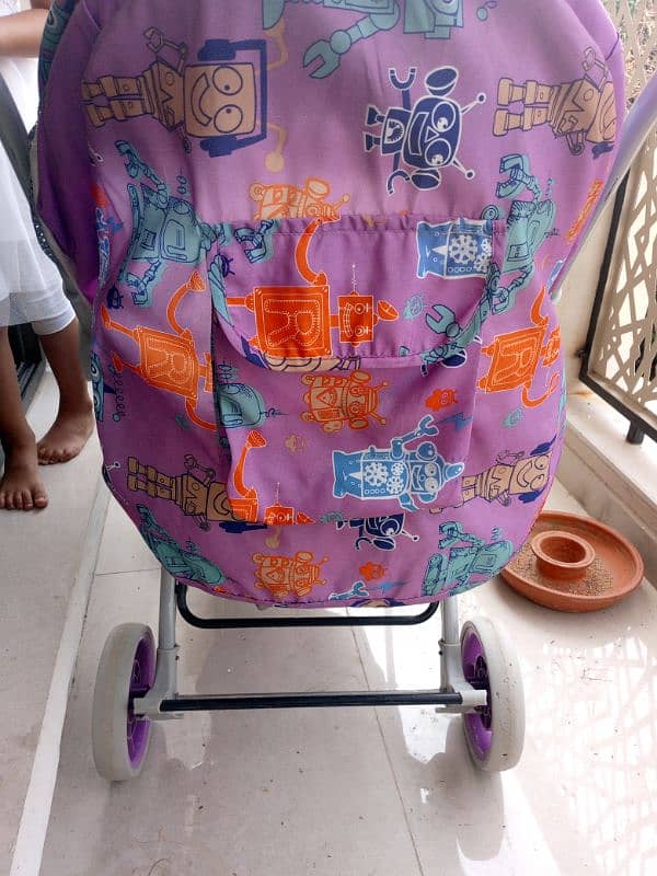 Baby pram for sale in like new condition 4