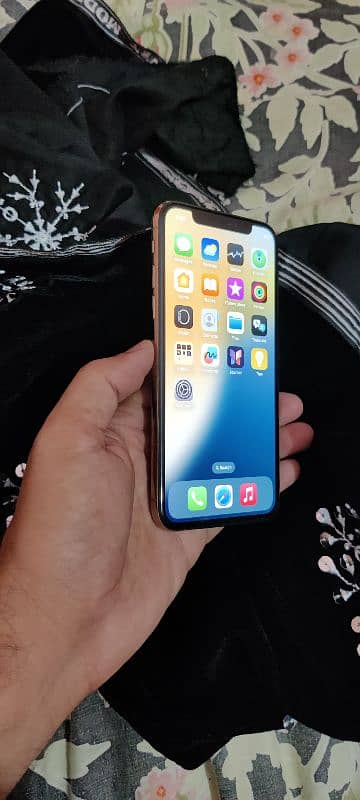 iphone xs 256gb PTA approved 3