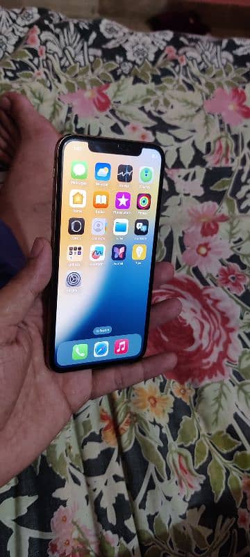 iphone xs 256gb PTA approved 9