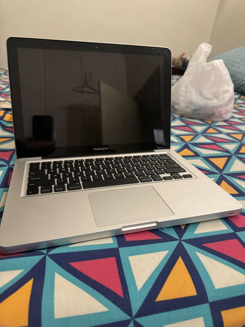 Macbook pro 13 inch 2