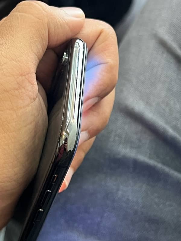 iPhone Xs Non PTA | 10/10 Condition 256gb 3