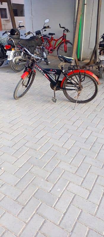 salam 2 cycles for sale only 1 month use look like new 2