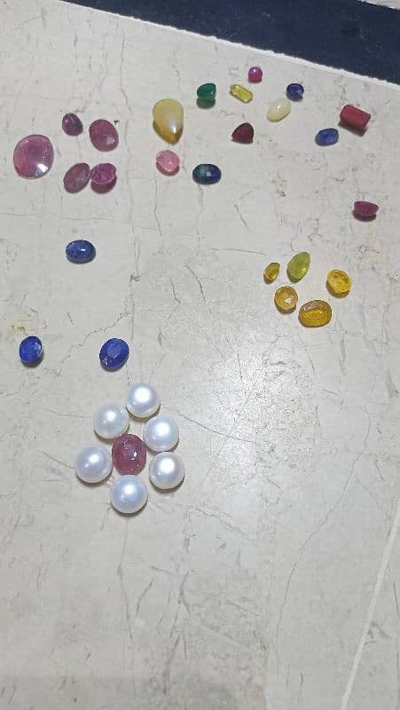 Every type of stones Neelam ,yaqoot, opal,pukhraj 17