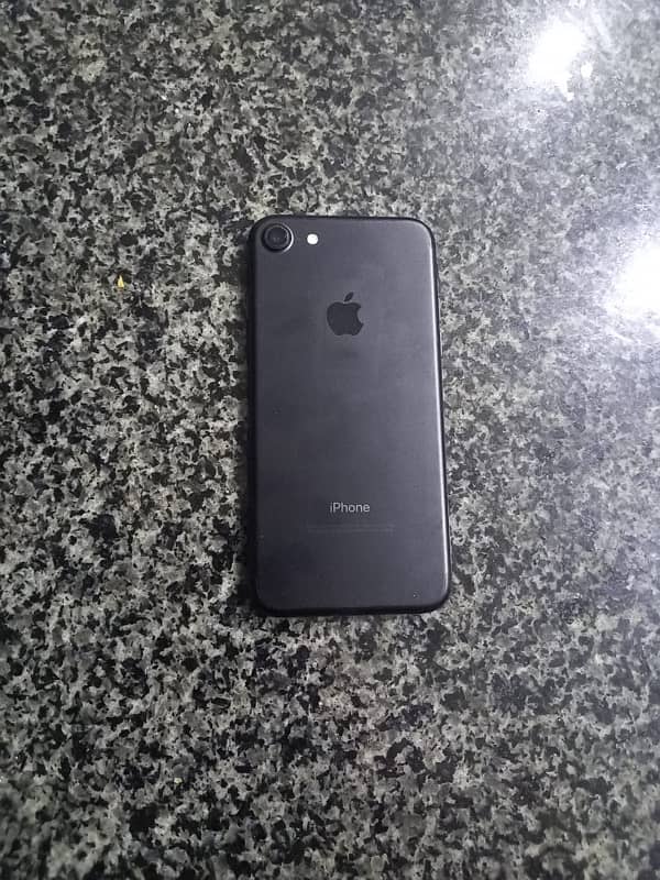 iphone 7 - 128GB 3