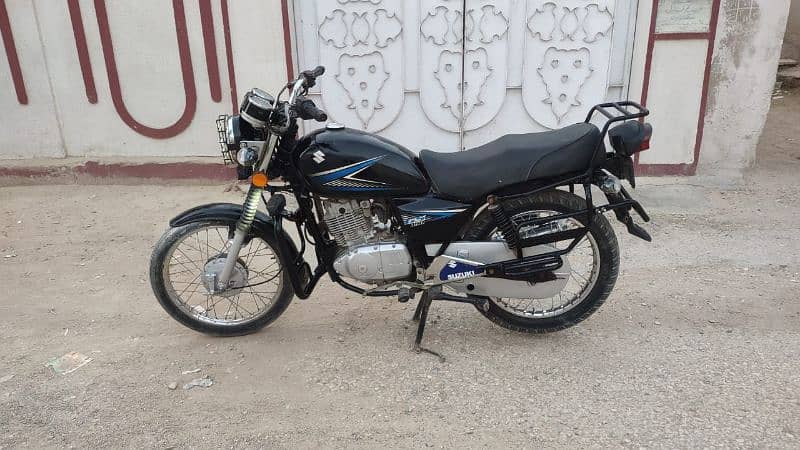 Suzuki 150 2016 9