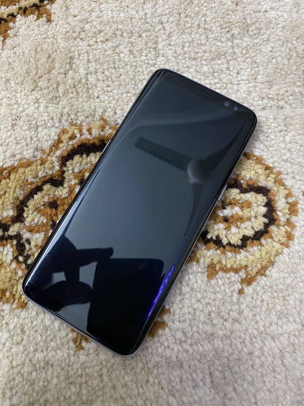 samsung galaxy s8 4/64 for sale read add plz 7