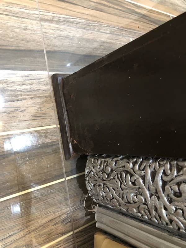 bed with side tables for sale in Lahore. 8