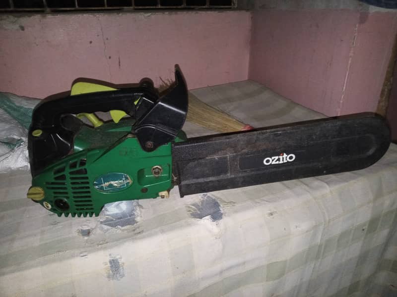 Chainsaw 26cc 2 Stroke Model # PCH25 Petrol Gardenline Brand 5