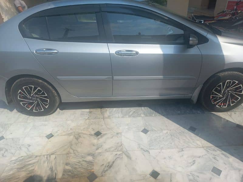 Honda City IVTEC 2019 urgent sale 3550000 3